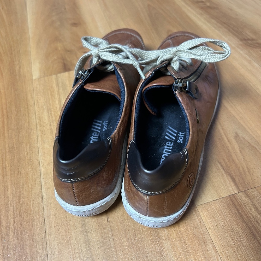 Remonte Brown and‎ Black Sneakers with Zipper Detail - Picture 9 of 16